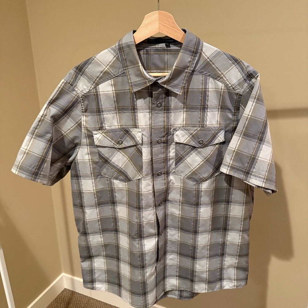Men's, M by Novara Short Sleeve Shirt, Size L